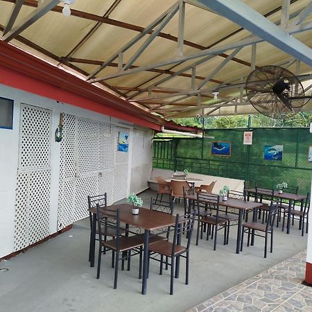 Hôtel Pez Gallo Golfito Exterior foto